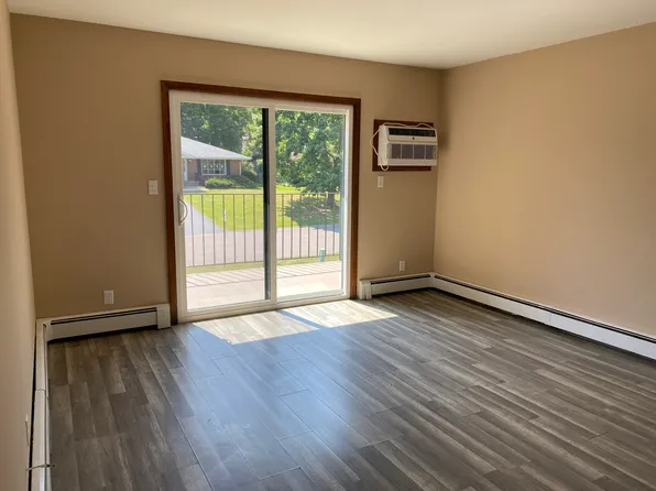 4812 Javelin Dr, Rockford, IL