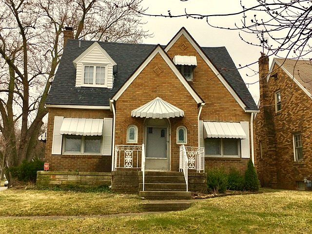 1st image of 3202 S Michigan St