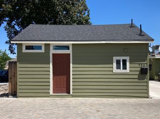 423 SW 8th St, Redmond, OR 97756