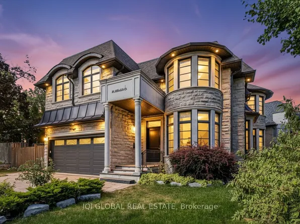 29 Alderdale Ct, Toronto, ON M3B 2H8