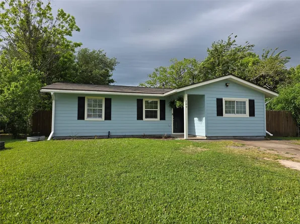 209 Franlee St, La Marque, TX 77568