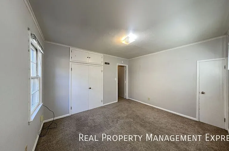 1804 S Covell Ave — Photo 11