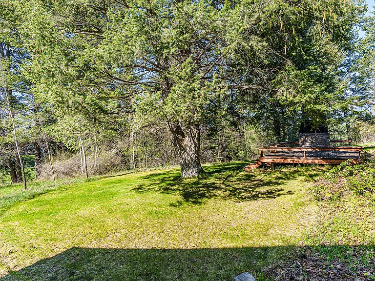 345 Swan Hill Dr — Photo 32