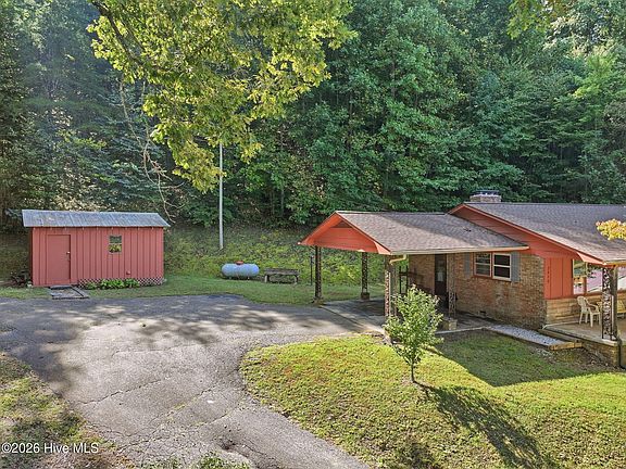 2nd image of 3410 Pisgah Road