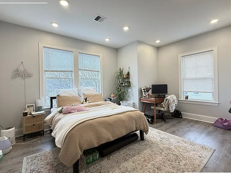 134 Franklin St — Photo 4