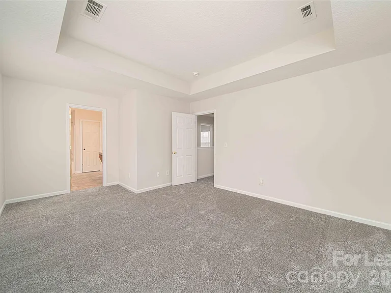 2116 Sebastiani Dr — Photo 4