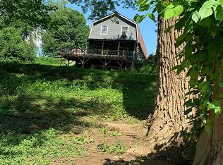 3337 W 5th Ave, Belle, WV 25015