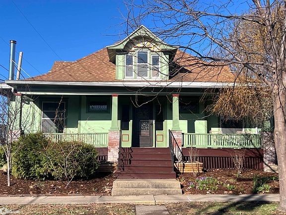 2nd image of 204 N 3rd St