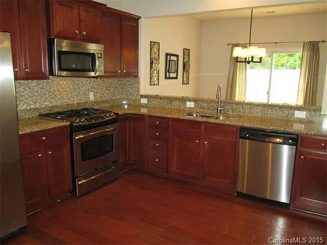 Kitchen 2