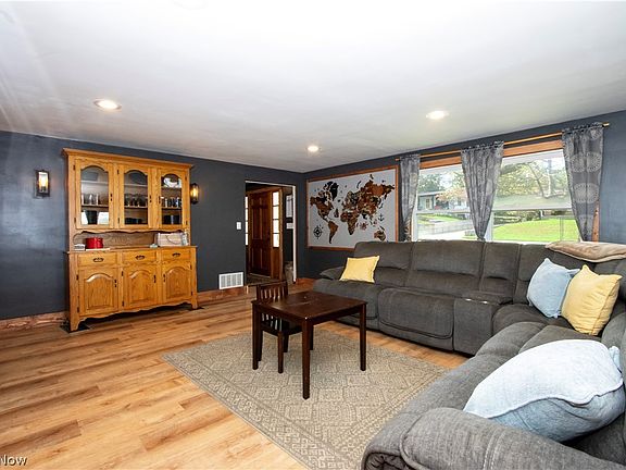 3rd image of 394 Abbeyfeale Rd