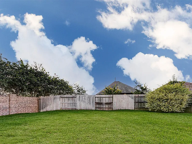 20430 Noble Arabian Dr — Photo 25