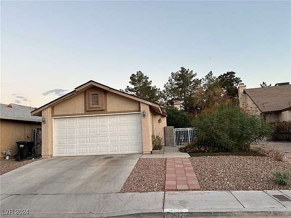 2nd image of 4517 Bristol Manor Dr