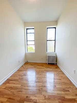 Rented by City Connections Realty | media 8