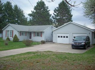 549 W Church Ave, Reed City, MI 49677