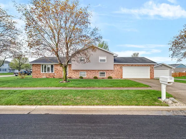 390 S Di Paolo Dr, Coal City, IL 60416