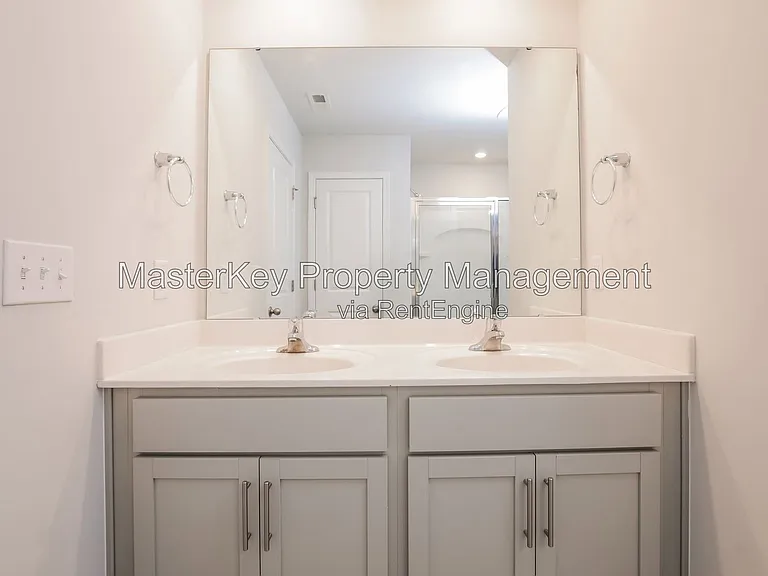 633 Birchhead Dr — Photo 15