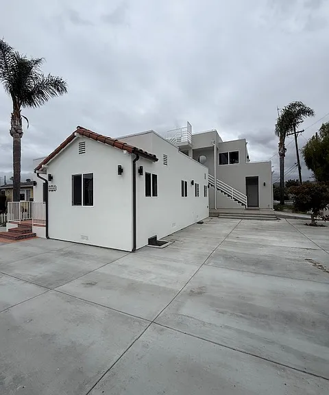 2449 Channel Dr — Photo 12