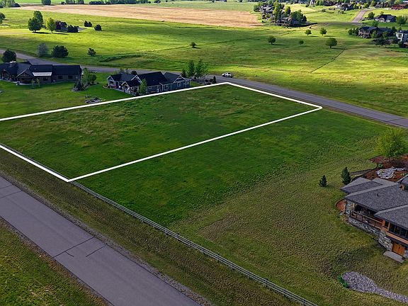 3rd image of 110 Pheasant Ridge Ct