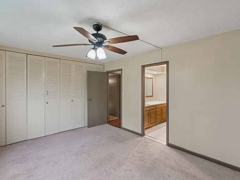 2211 S Stewart Ave #1A — Photo 19