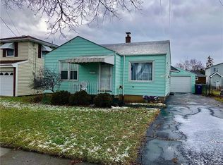 3243 Jerauld Ave, Niagara Falls, NY 14305