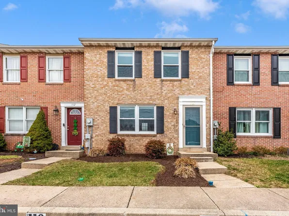 110 Grimes Ct, Mount Airy, MD 21771