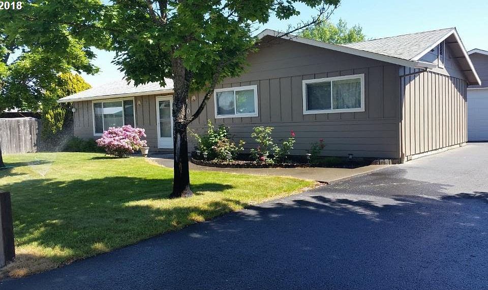 2nd image of 4130 Bartlett Dr
