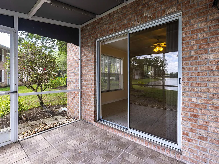 6750 Lone Oak Blvd #H — Photo 32
