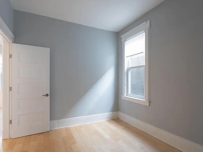 50 Hauxhurst Ave #1 — Photo 12