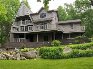 175 Barr, Addison Township, MI 48370