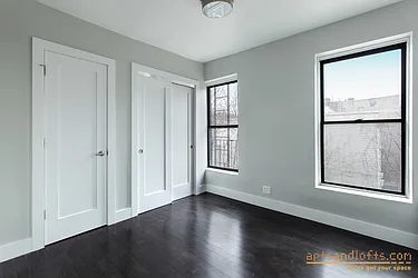Rented by aptsandlofts.com