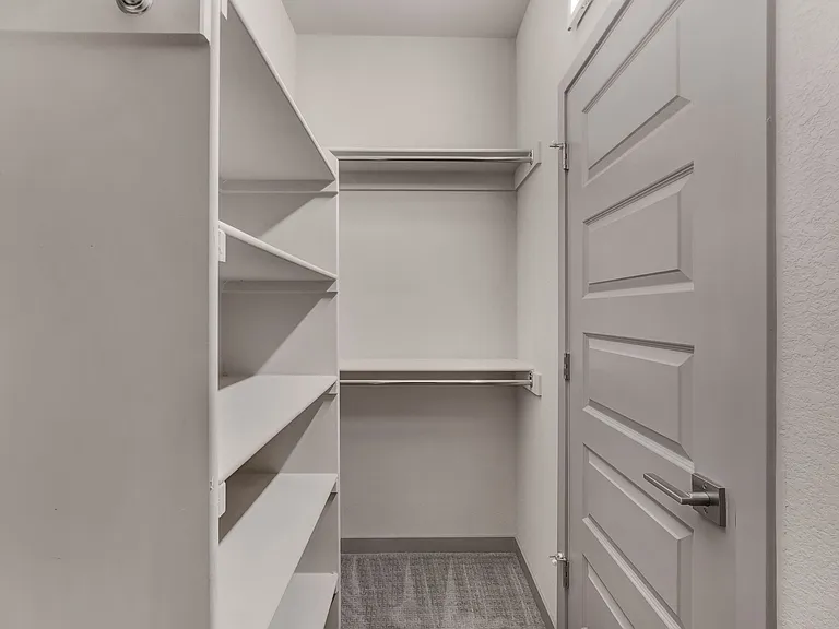 6388 Nelson Ct — Photo 29