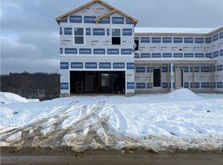 157 Smith Ln, Beaver Falls, PA 15010