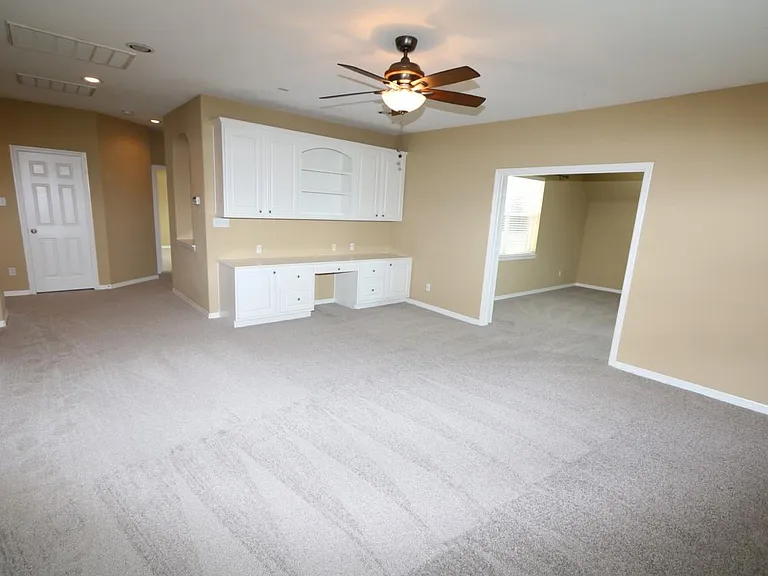 7102 Spring Run Ln — Photo 19