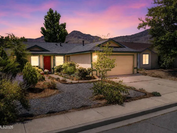 121 Fortune Dr, Dayton, NV 89403