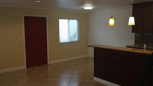 4th image of 34756 Skylark Dr APT 2