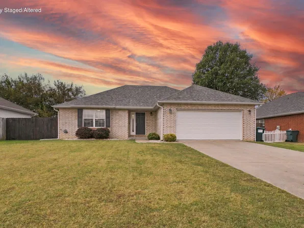 2901 S Grant Avenue, Bolivar, MO 65613