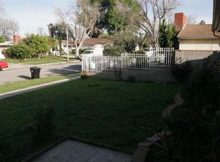 7906 Peachtree Ave, Panorama City, CA 91402