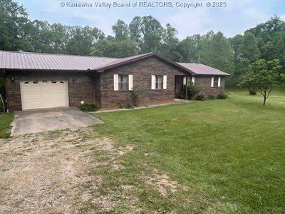 2168 Joyce Rd, Scott Depot, WV, 25560