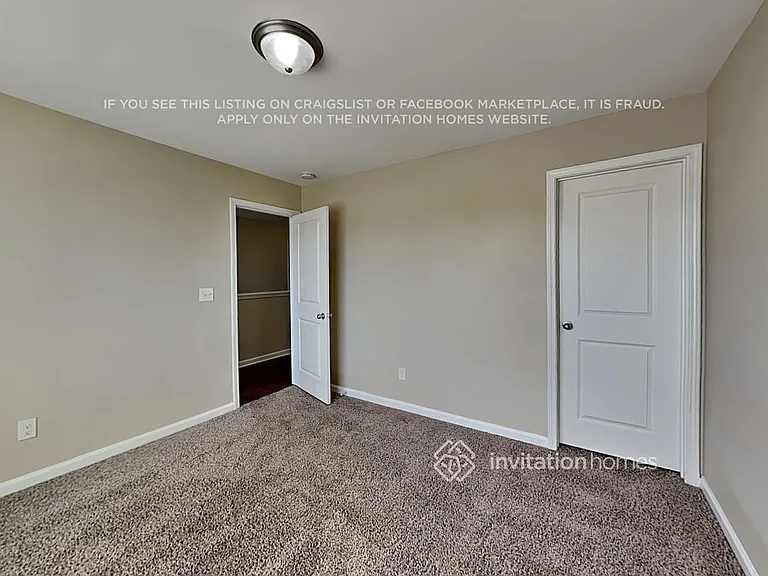 657 Armitage Way — Photo 22