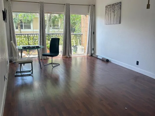 8761 Wiles Rd, Coral Springs, FL