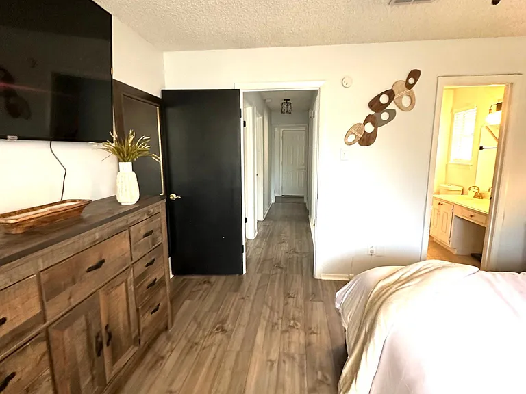 2423 Fairgreen Dr — Photo 8