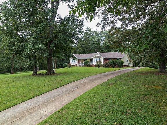 2nd image of 1668 Adswood Rd