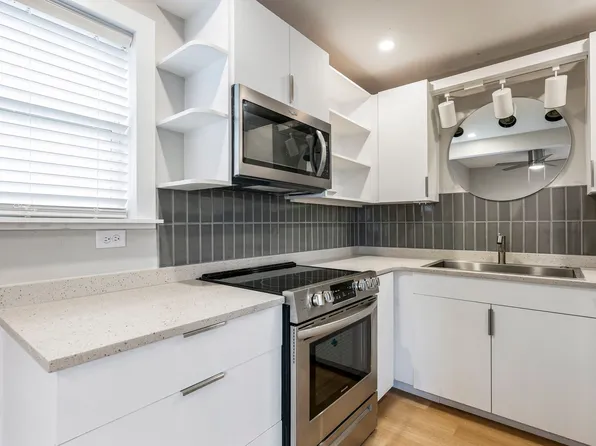 811 N. Pleasant Street