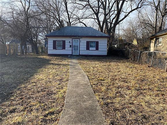 2nd image of 6712 College Ave