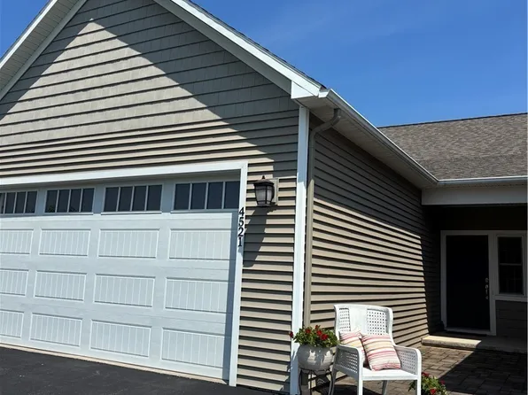 4521 Lauder Ln, Skaneateles, NY 13152