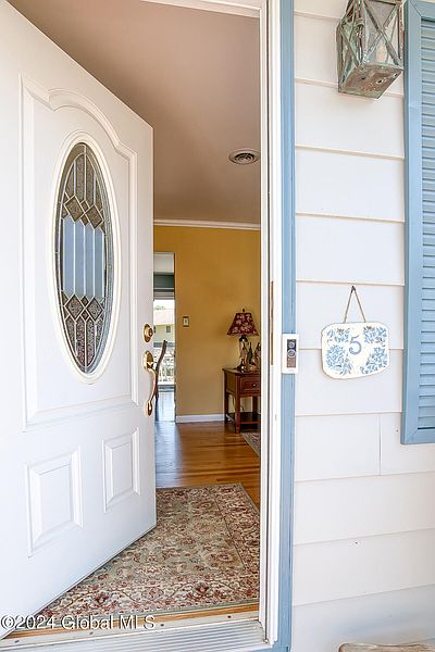 4th image of 5 Dauphin Drive