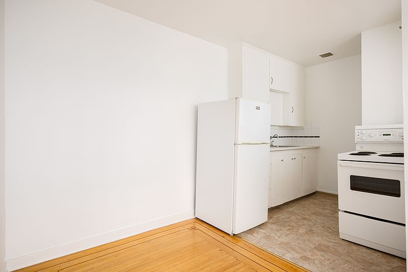 New Westminster Apartment for rent - 1 Bedroom — photo 8