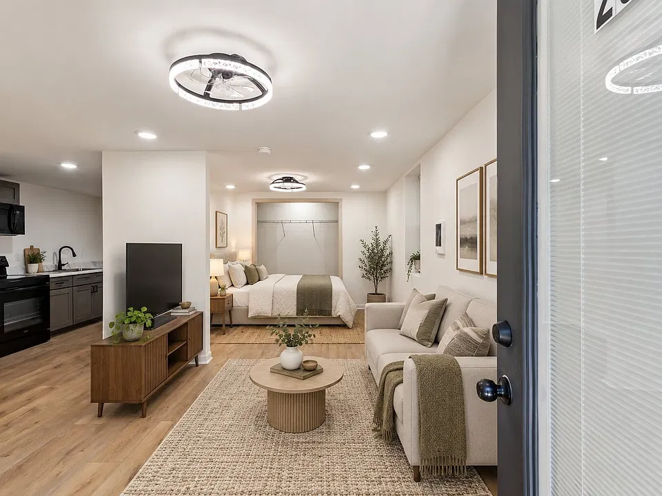 23 Proctor Dr #4