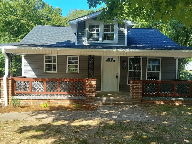 525 Chandler St — Photo 1