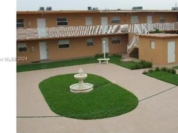 1245 W 24th St APT 114, Hialeah, FL 33010